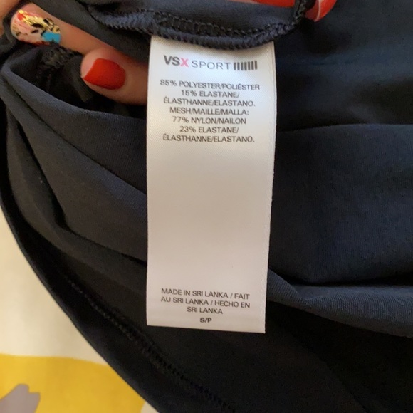 Victoria’s Secret workout too long sleeve - Picture 3 of 3